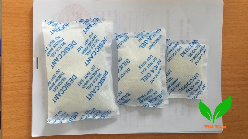 5 điều cần tránh khi sử dụng Gói chống ẩm Silica gel 5 điều cần tránh khi sử dụng Gói chống ẩm Silica gel